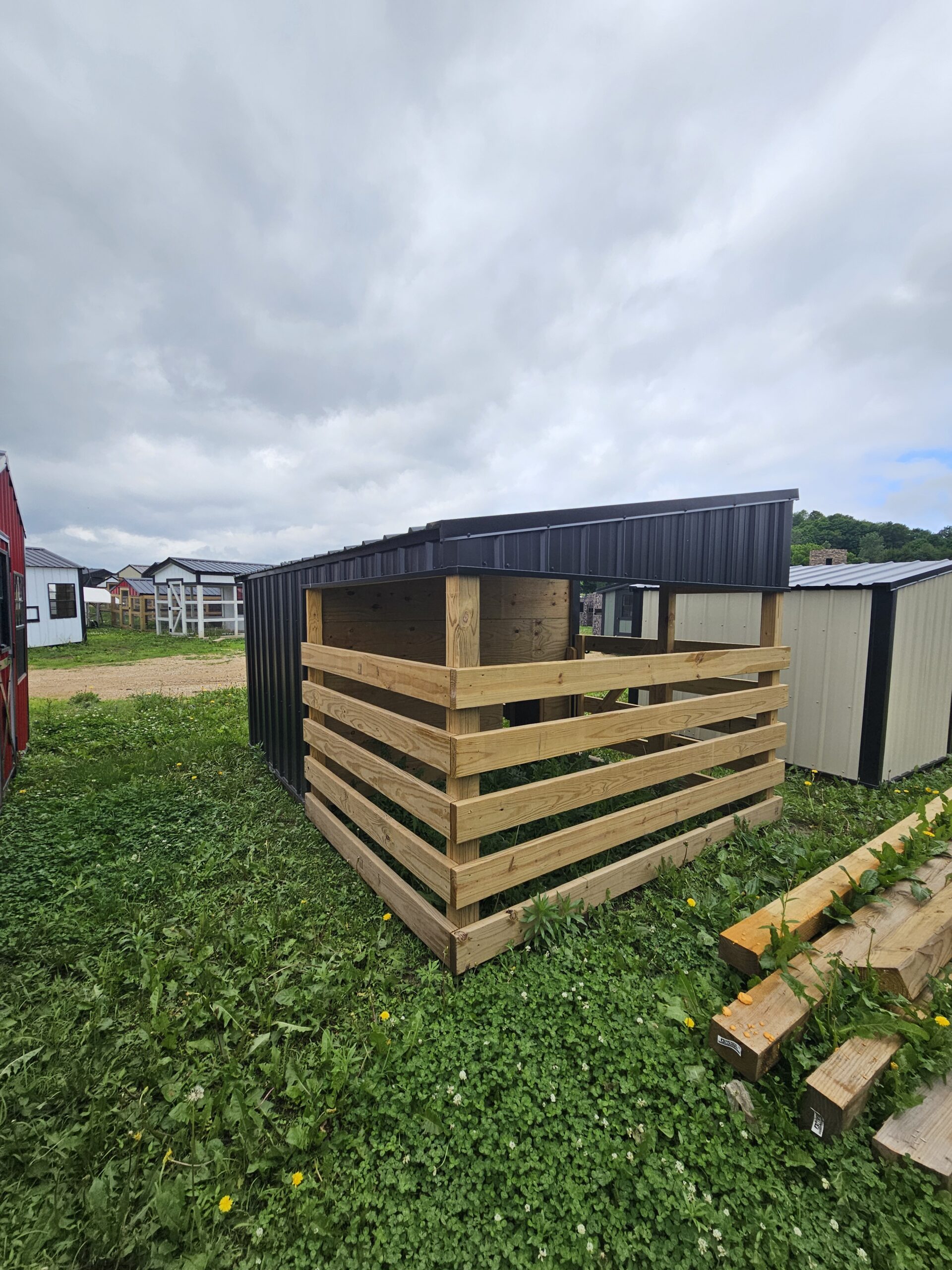 8x12 animal shed - Image 4